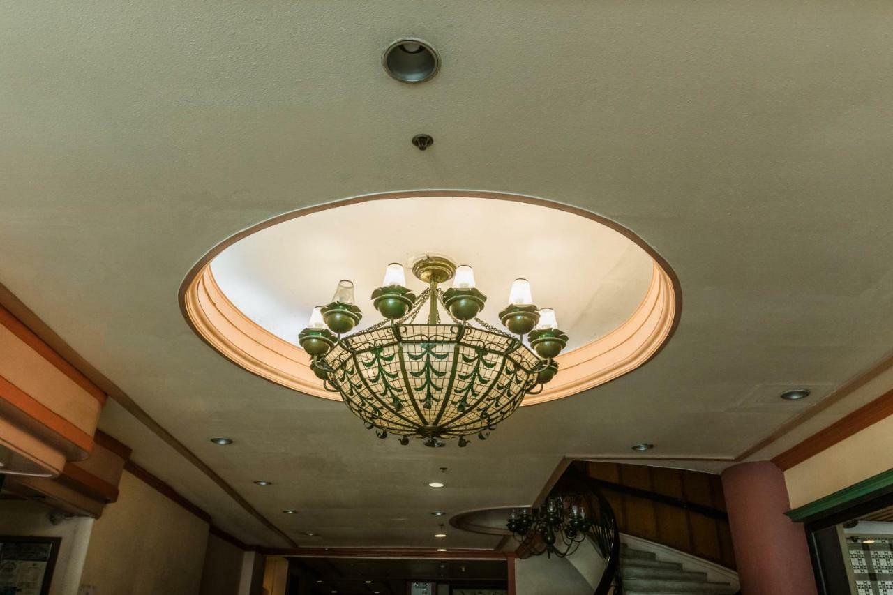 La Fiesta Hotel Iloilo City Kültér fotó
